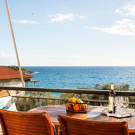 Sunset Serenity - Kardamili Seaside Getaway Екстериор снимка
